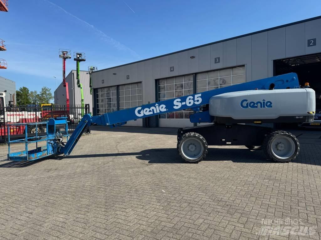 Genie S 65 Teleskop bomlifter