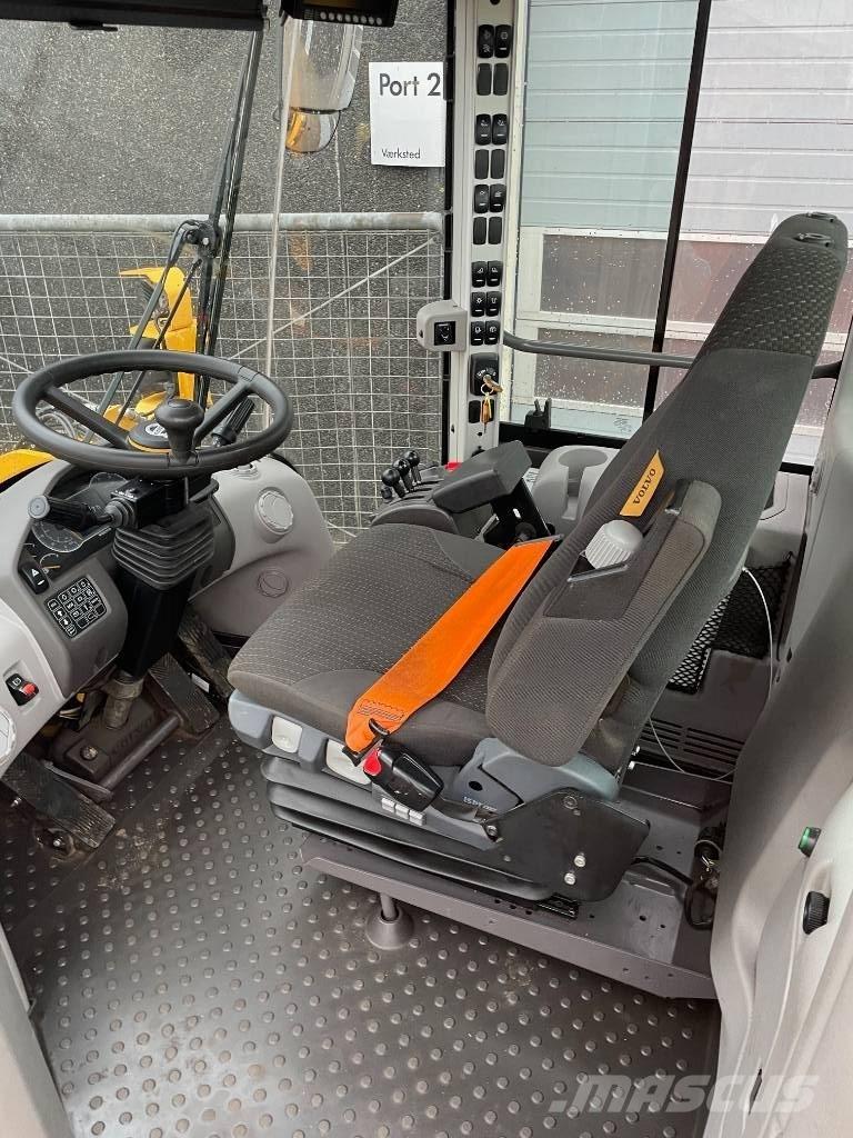 Volvo L90H Hjullastere