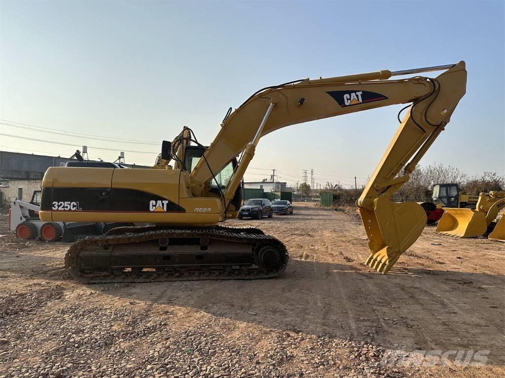 CAT 325C Beltegraver