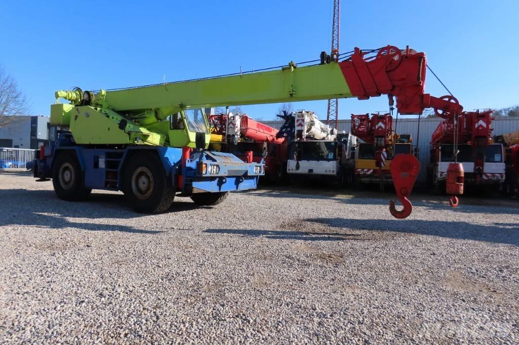 Tadano TR 250 E Røff terreng kraner