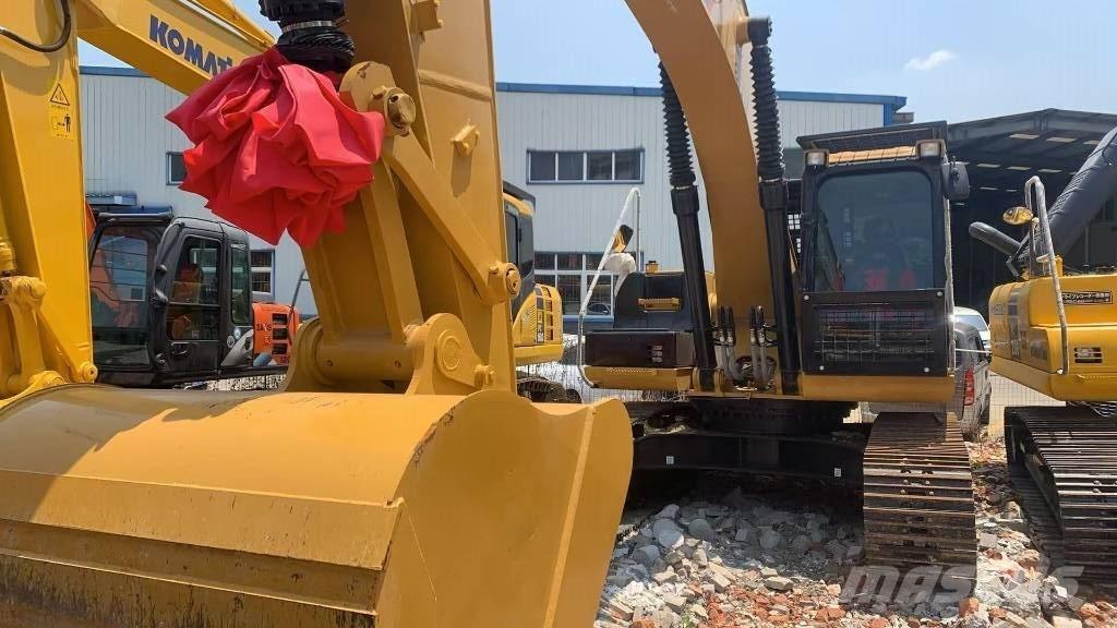 CAT 326D Beltegraver