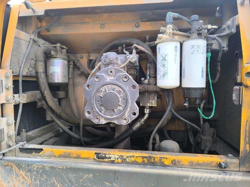 Volvo EC460CL Beltegraver