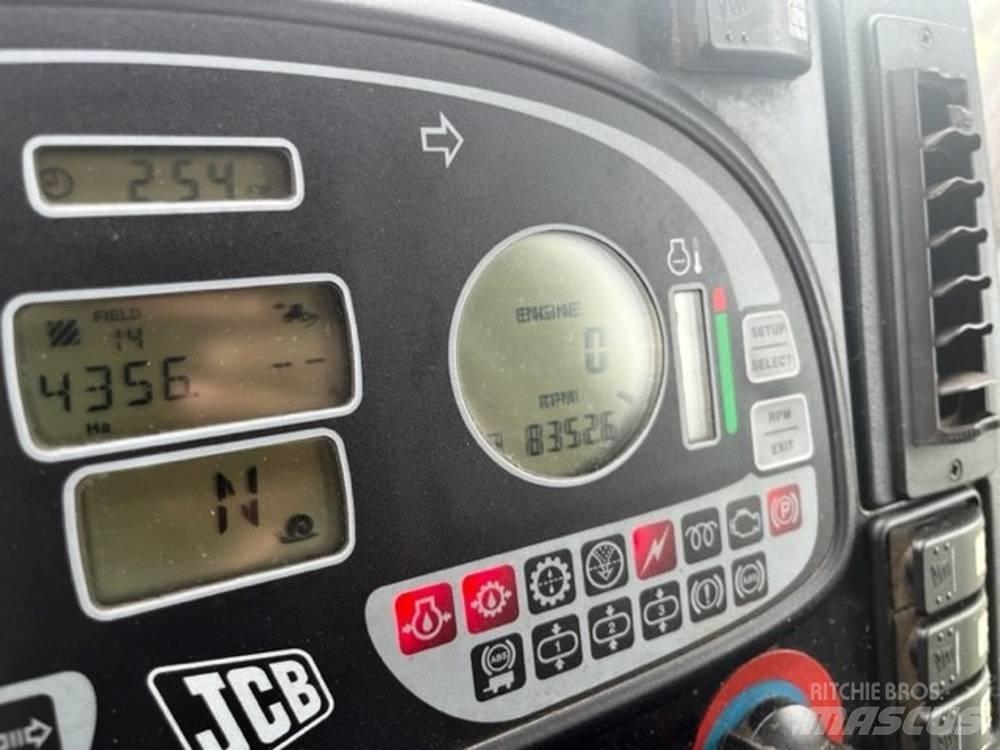 JCB Fastrac 2155 Traktorer