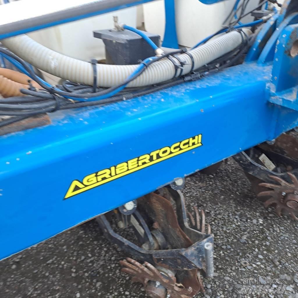 Kinze 3110 Presisjonssåmaskiner
