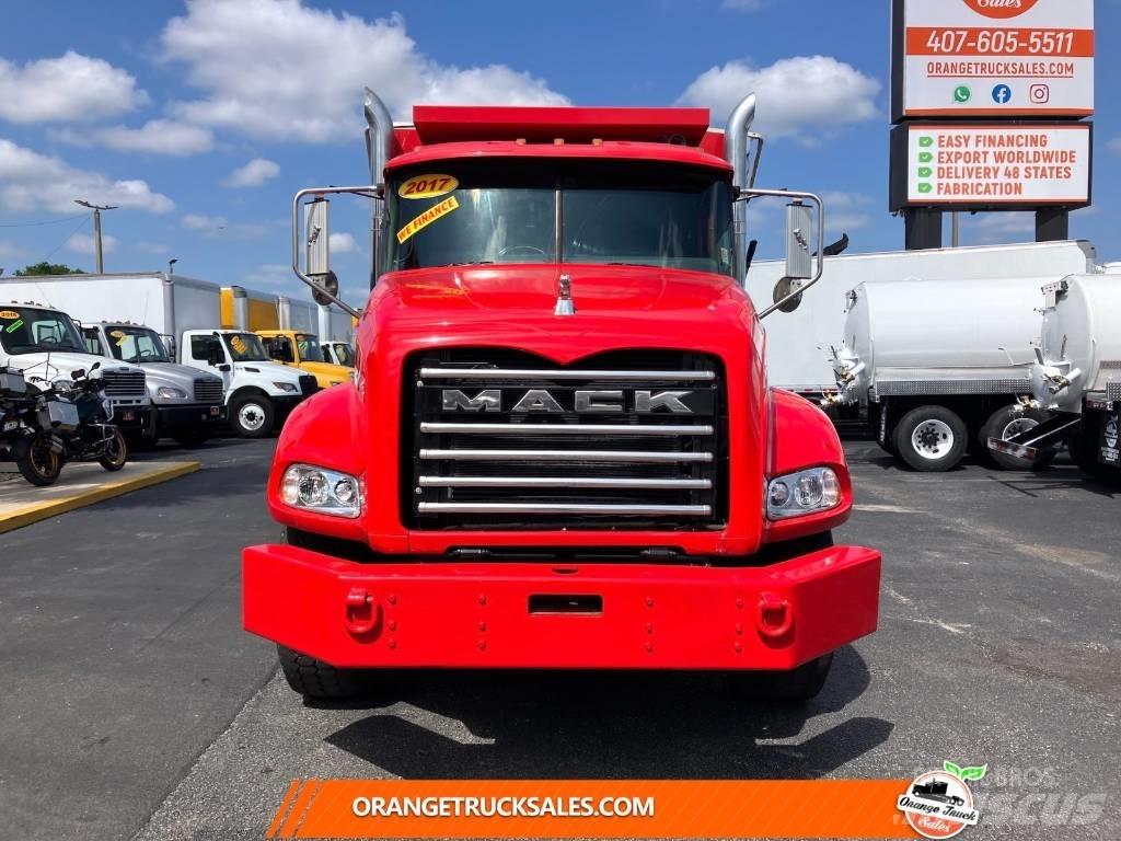 Mack Granite Tippbil