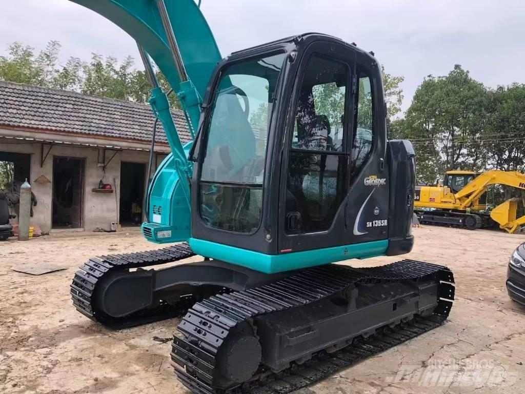 Kobelco SK 135 Beltegraver