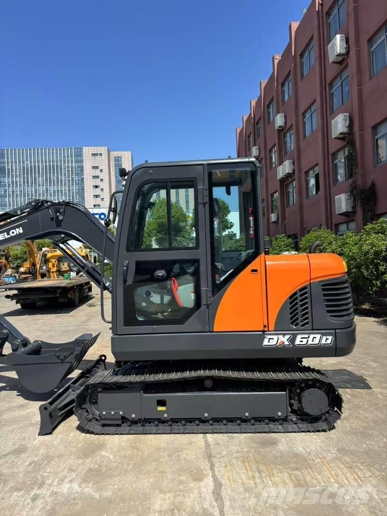 Doosan DX60 Beltegraver