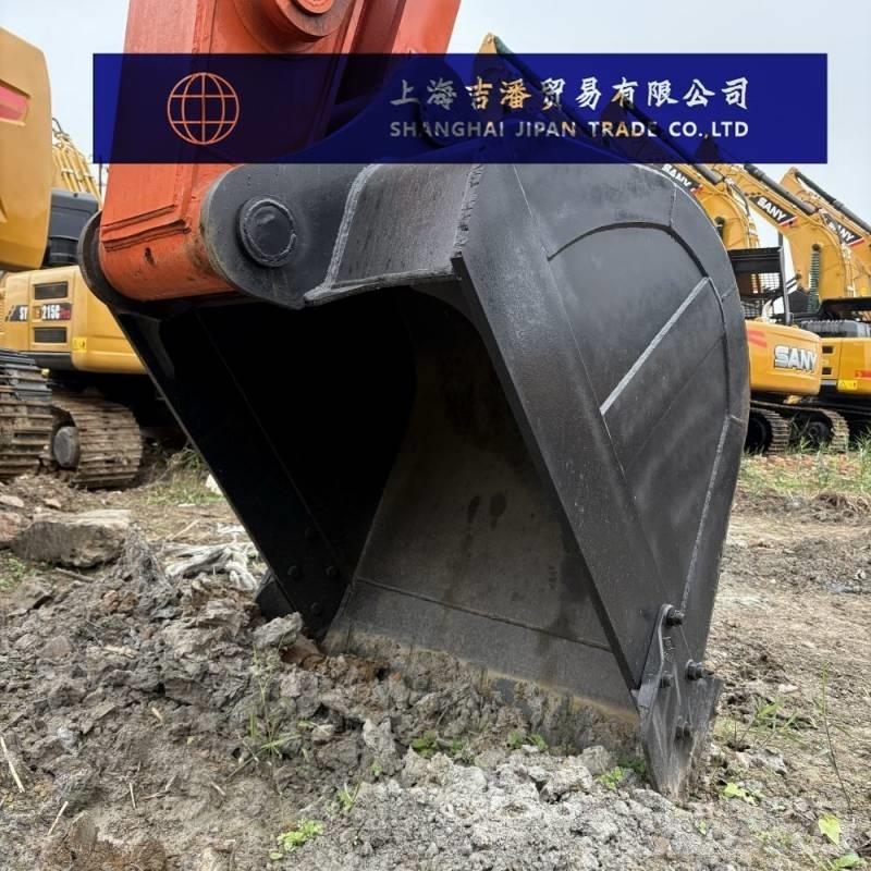 Hitachi ZX 210 Beltegraver