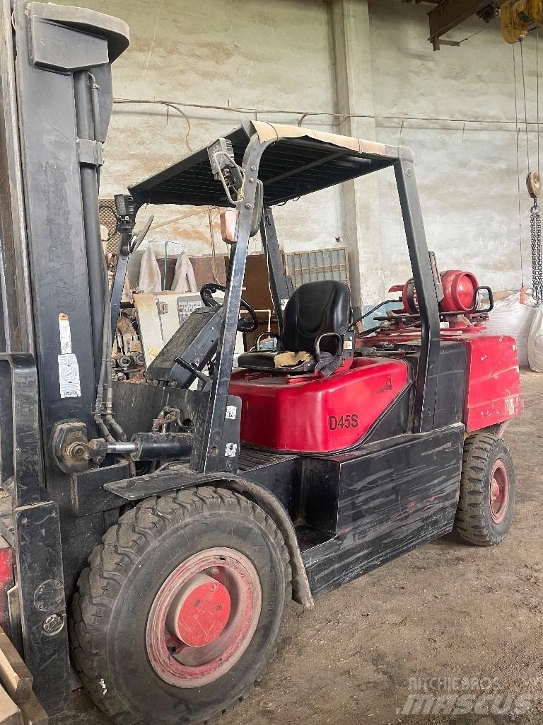 Doosan D 45 S-7 Truck - Annet