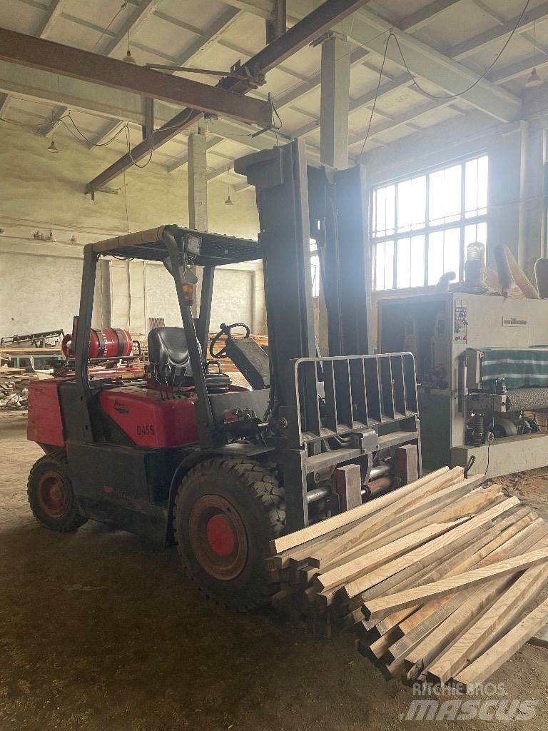 Doosan D 45 S-7 Truck - Annet