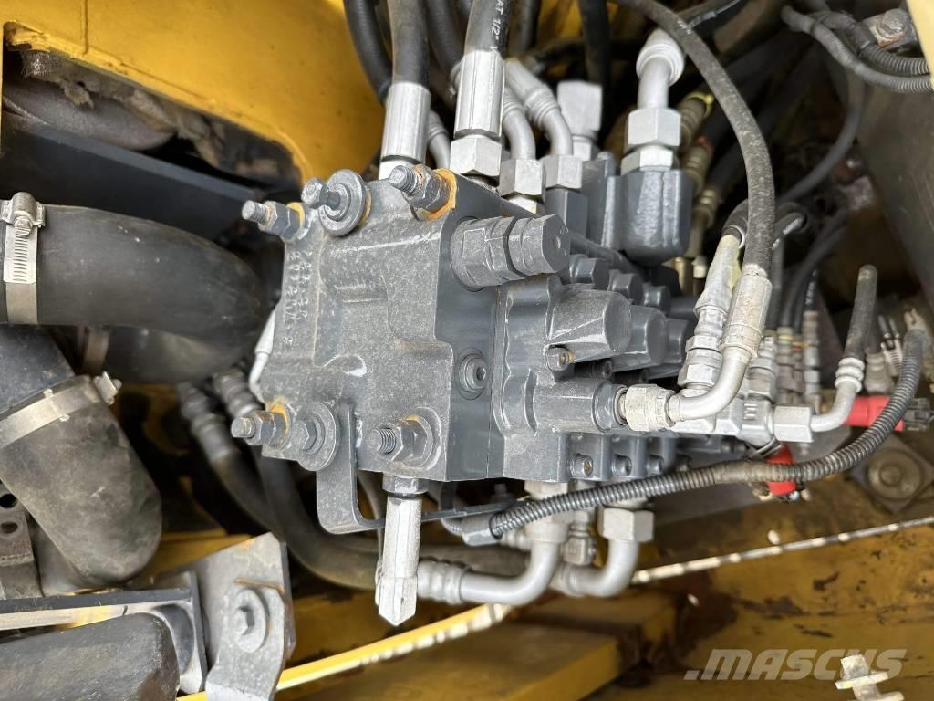 Komatsu PC78US Midigravere 7 - 12t