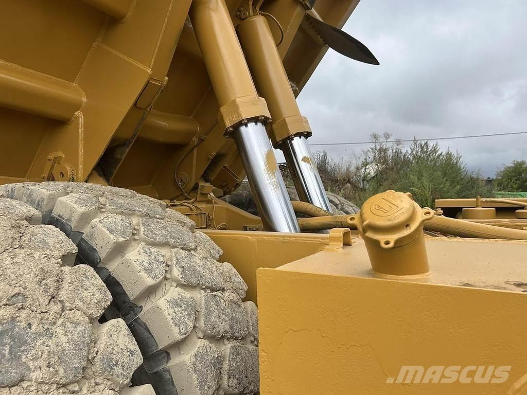 CAT 769D Tipptrucker