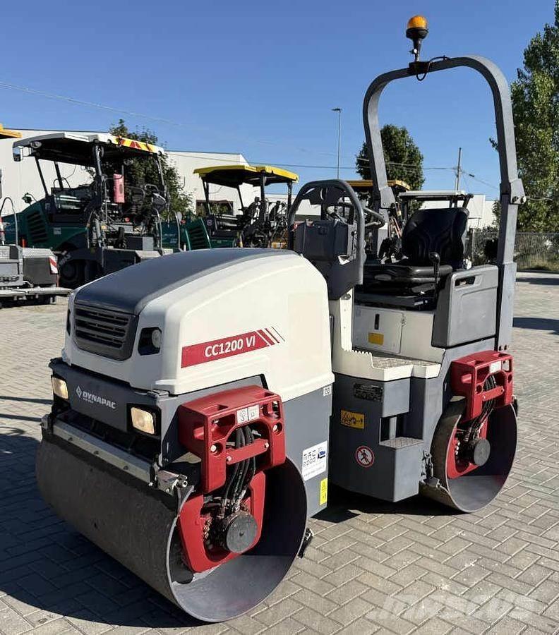 Dynapac CC 1200 VI Tandem Valser