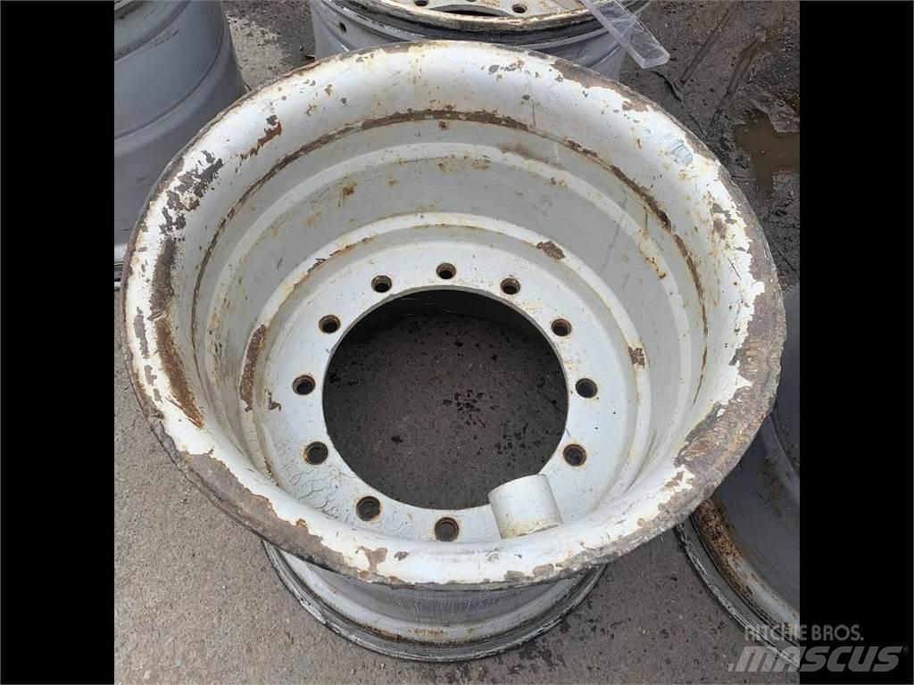 Gremo 1350 24x26,5 Dekk, hjul og felger