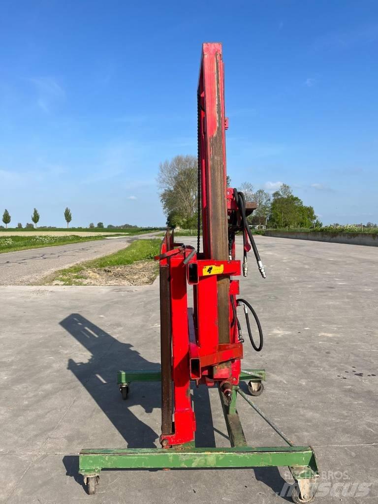Wifo H1600/240 Frontlastere og graveredskap