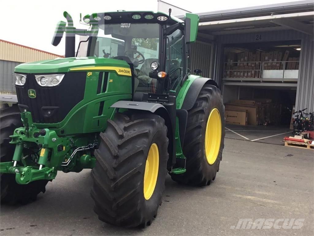 John Deere 6R215 Traktorer