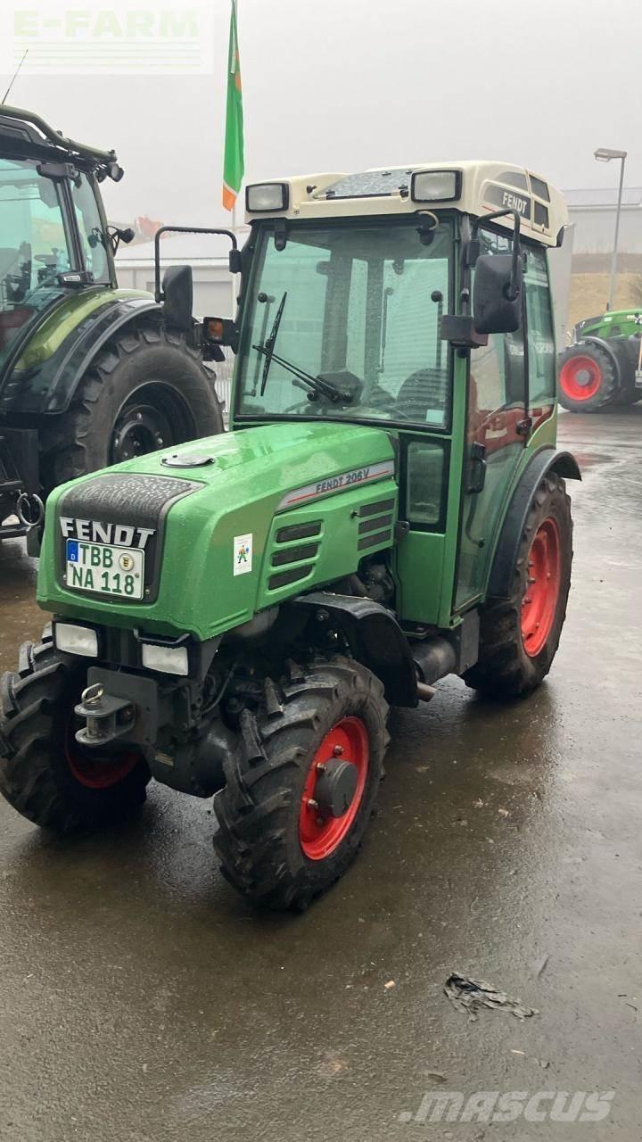 Fendt 206 v V Traktorer