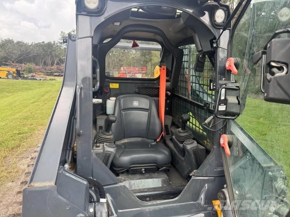 John Deere 317 Kompaktlastere