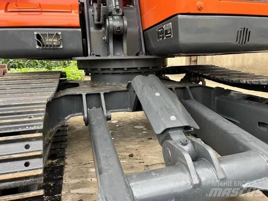 Doosan DX75-9C Beltegraver
