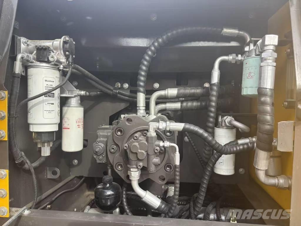 Volvo EC 240 Beltegraver