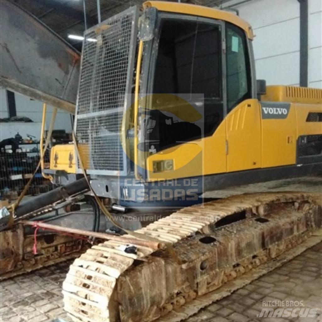 Volvo EC 250 D L Beltegraver