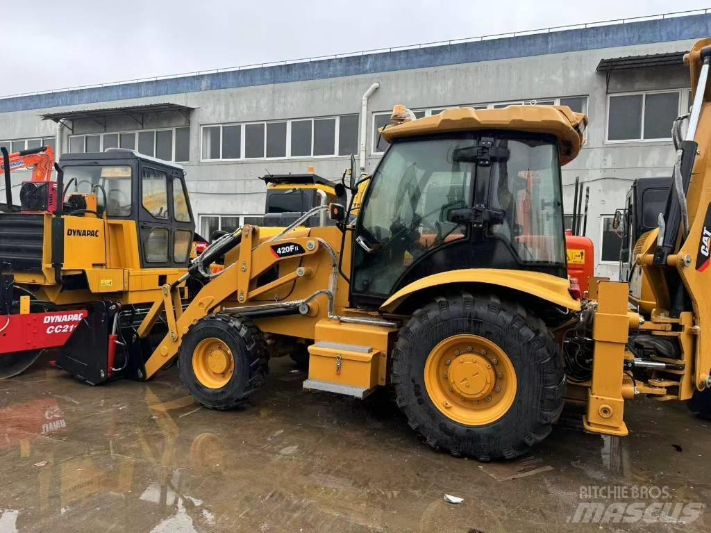 CAT 420 F Traktorgravere