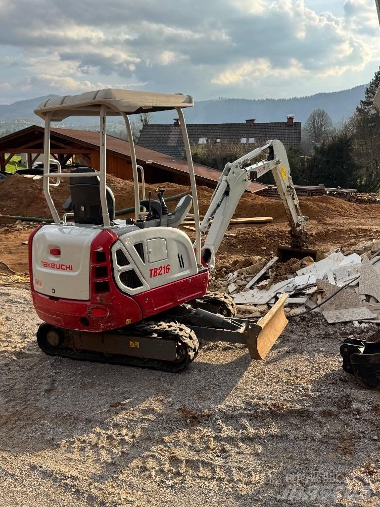 Takeuchi TB 216 Minigravere <7t