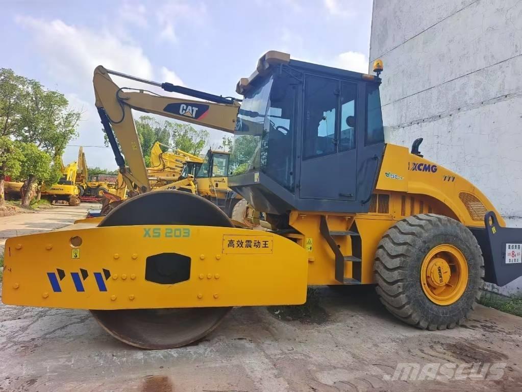 XCMG XS 202 J Hjullastere