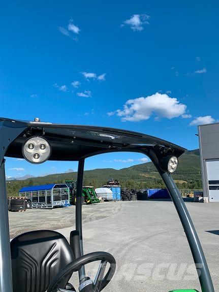 Avant 635i Kompaktlastere