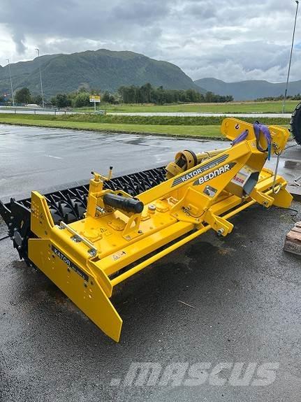Bednar Kator 3000 Andre Jordforbedrings maskiner og ekstrautstyr