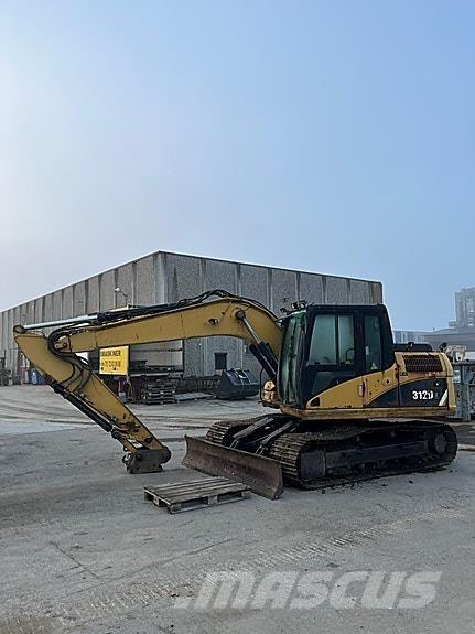 CAT 312D Hugges nå! Beltegraver