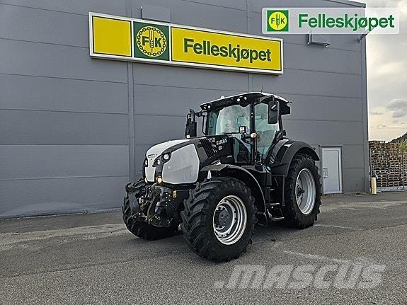 CLAAS AXION 830 Traktorer