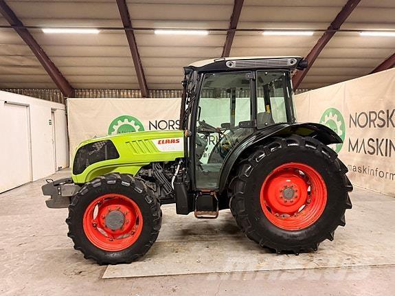 CLAAS Elios 220 Traktorer