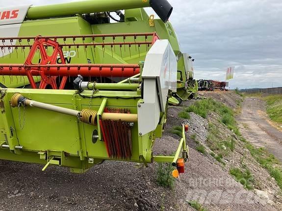 CLAAS Lexion 420 Skurtreskere