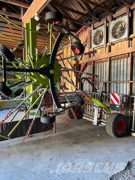 Claas Liner 2900 Svanser