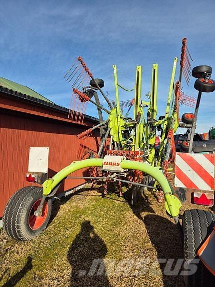 CLAAS Liner 2900 Svanser