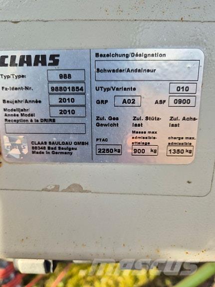 CLAAS Liner 2900 Svanser