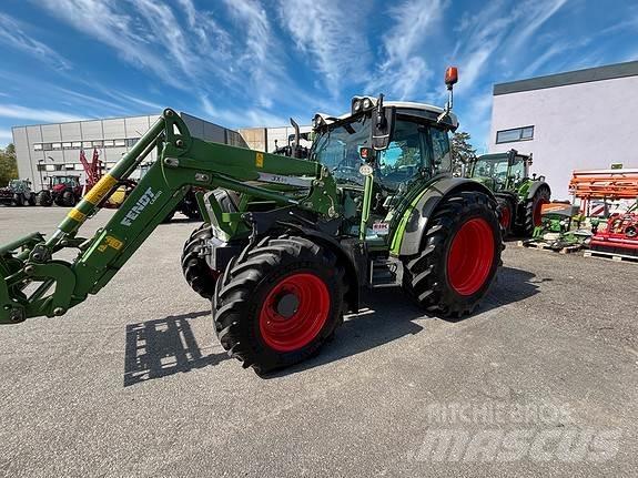 Fendt 211 Traktorer