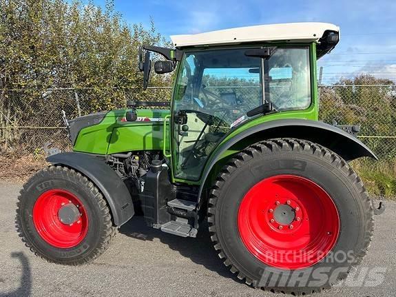Fendt 211 Profi Traktorer