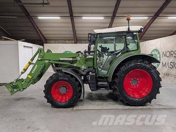 Fendt 211 Vario Traktorer