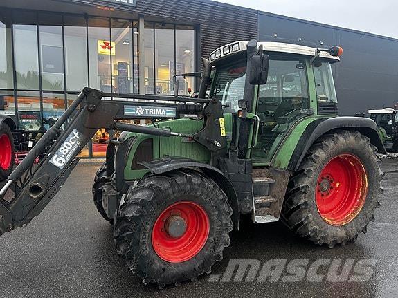 Fendt 412 Traktorer