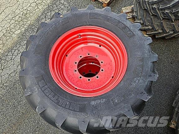 Fendt 700 Traktorer