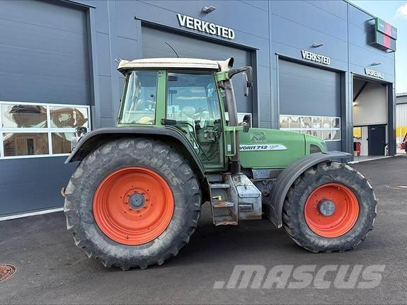 Fendt 712 Favorit Traktorer