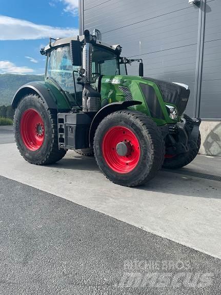 Fendt 828 Vario Traktorer