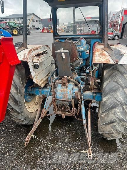 Ford 2600 Traktorer