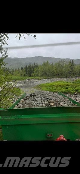 Foss-Eik  Universalvogner