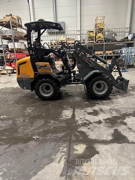 GiANT G2500HD+ Kompaktlastere