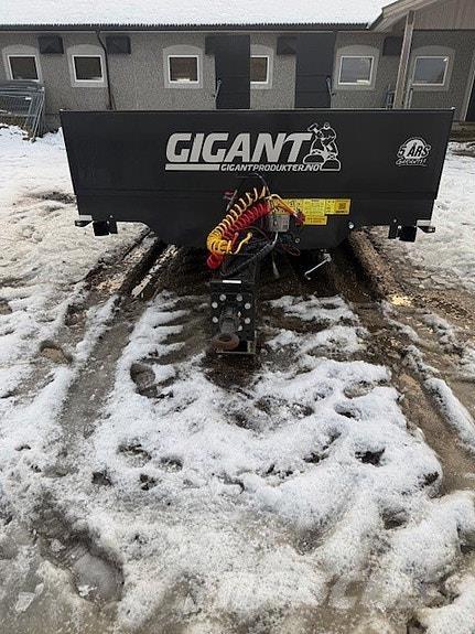 Gigant 210. ML Universalvogner