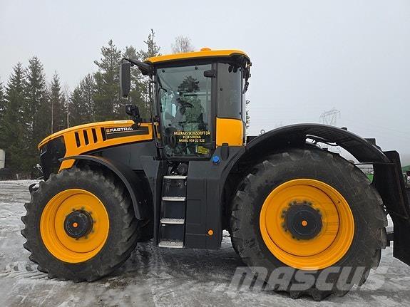 JCB Fastrac 8330 Traktorer