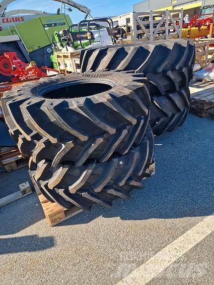 John Deere  Traktorer